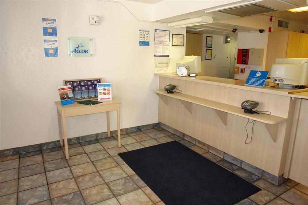 Motel 6-Phoenix, Az - North Bell Road Interior photo